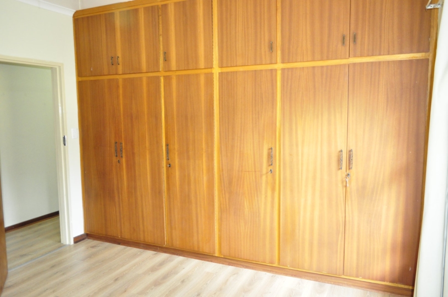 4 Bedroom Property for Sale in Wavecrest Eastern Cape
